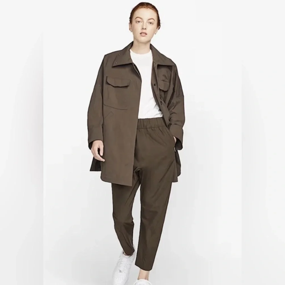 NIKE Woven‎ Technical Every Stitch Considered Dropped Crotch Barrel Pant Brown